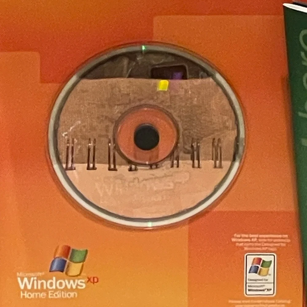 PC 2002 Microsoft Windows Home Edition Operating System + Windows Media Player 9